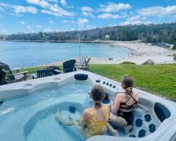 Seashore Unit - Fox Point Shore Rentals - Hot Tub
